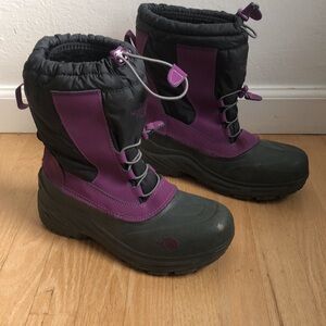 The North Face Alpenglow Snow Boots big girls size 6